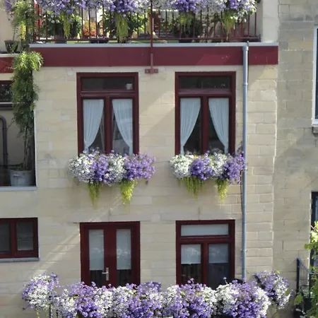 Gastsuite In ホームステイ ファルケンブルフ